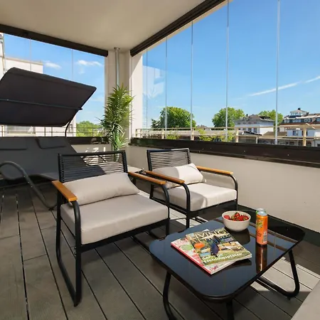 Luxurioeses 4-zimmer-apt Im Boutique-stil I Top-lage I Familienfreundlich I Balkon I Kueche I Netflix I Kostenloser Parkplatz I 105 M2 Appartement *